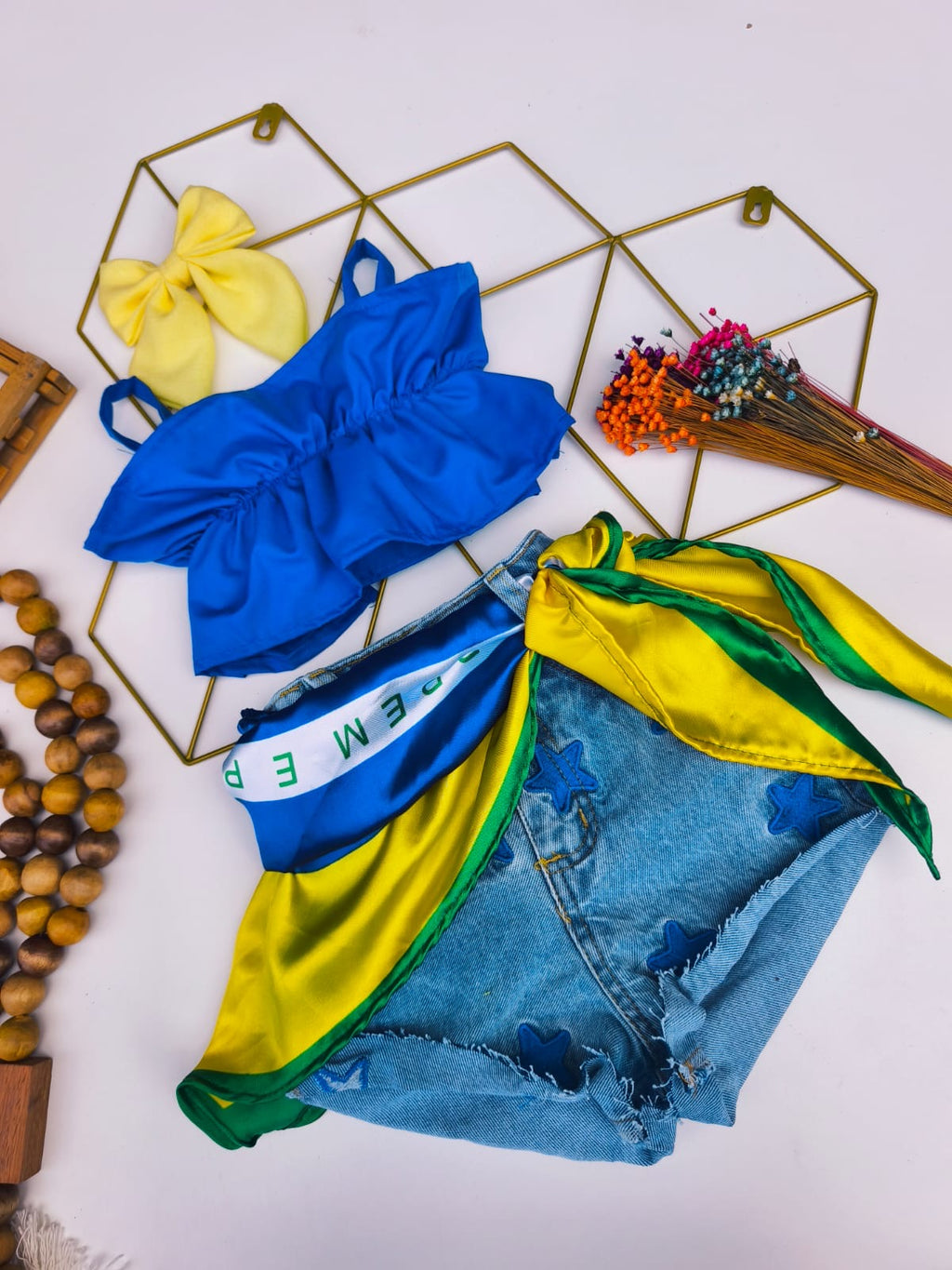 Conjunto jeans com bandana Brasil