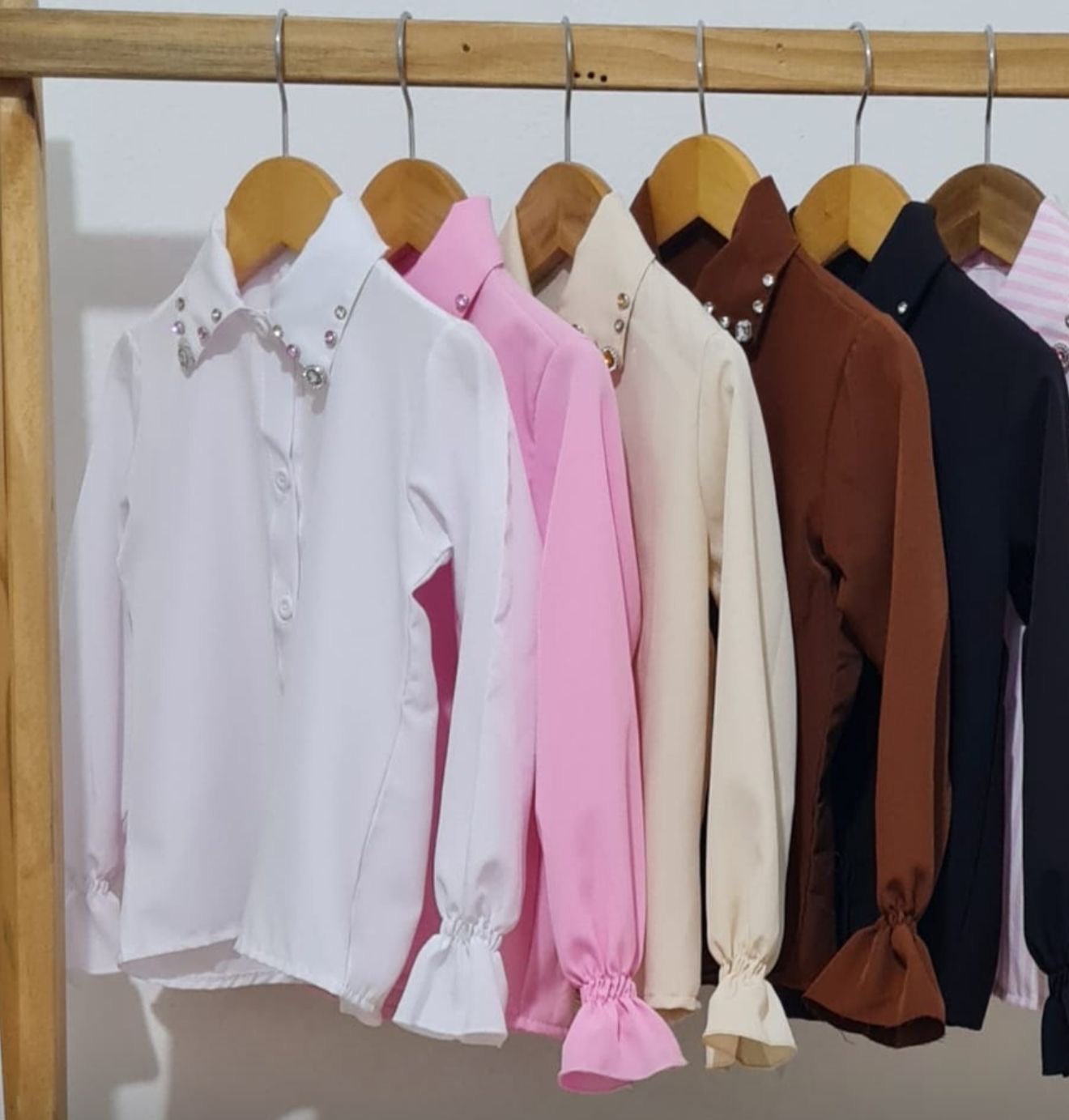 Camisa Social Infantil Gola com Pedrarias