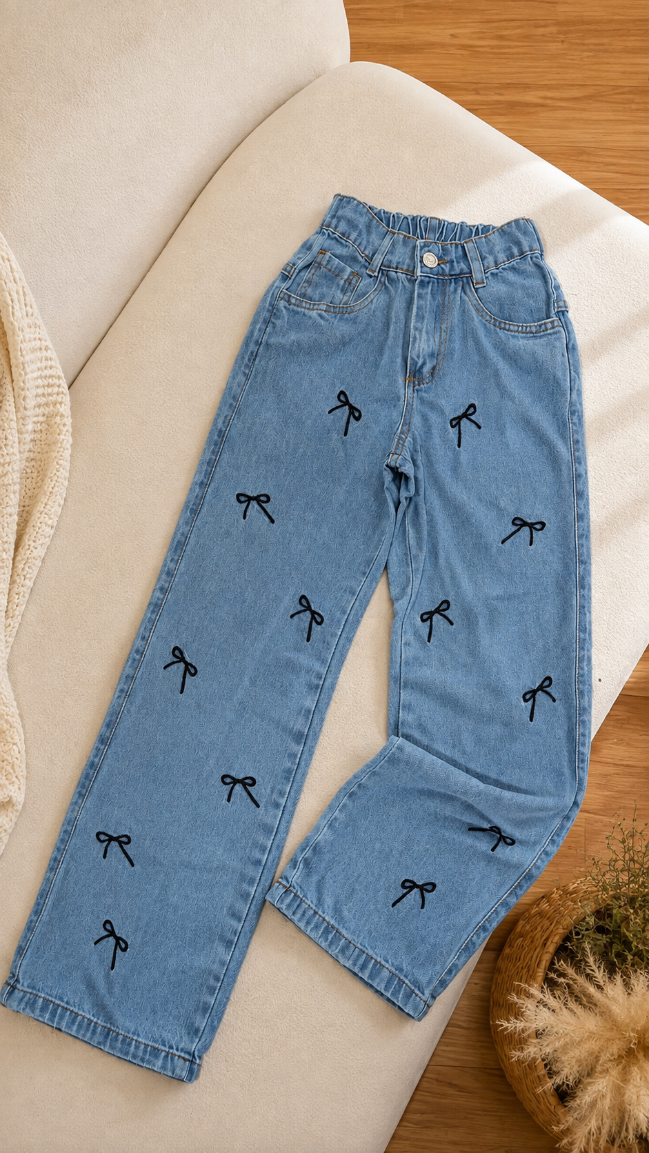 CALÇA JEANS LAÇOS bordados ( clara )