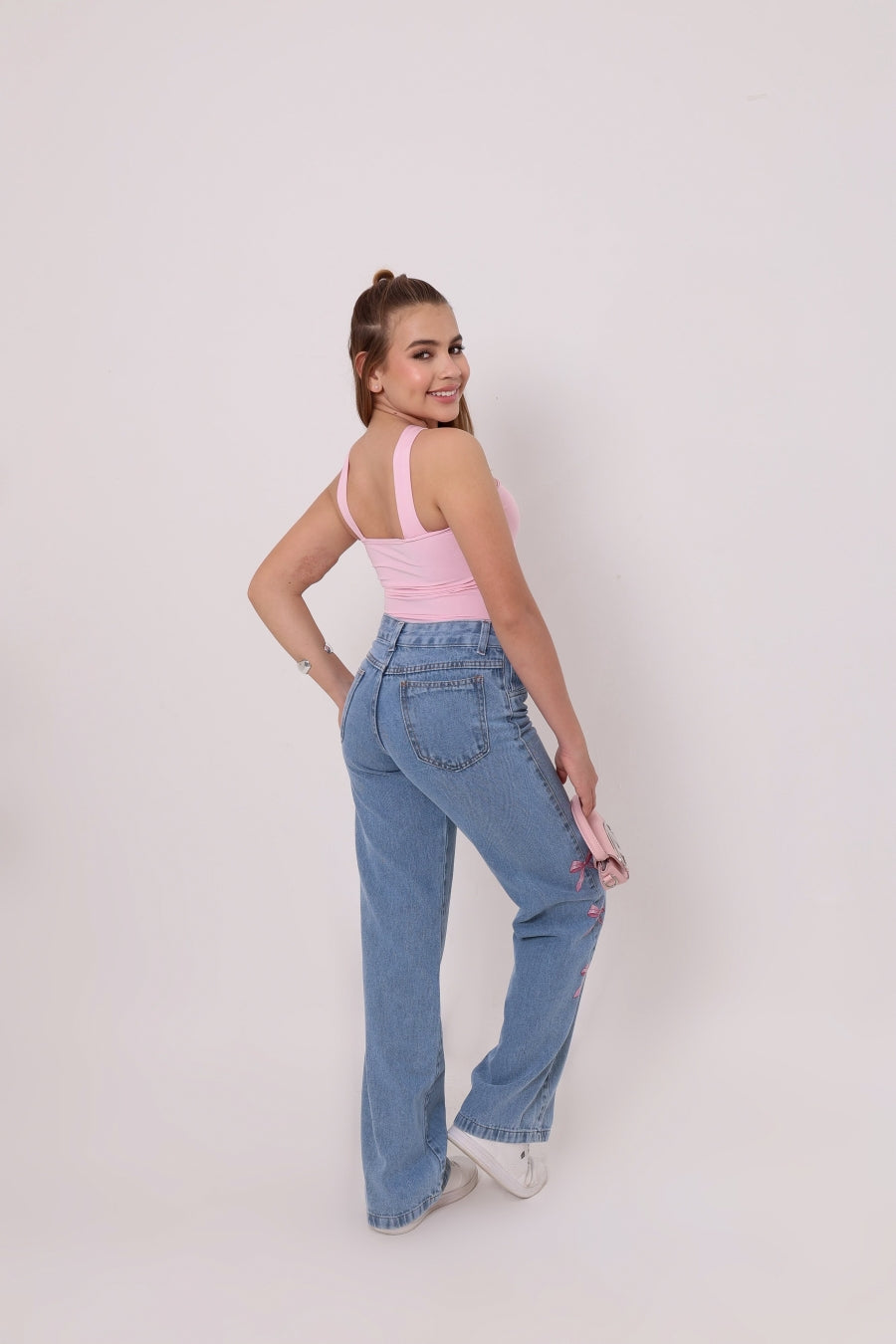 Calça Wide Leg Laços