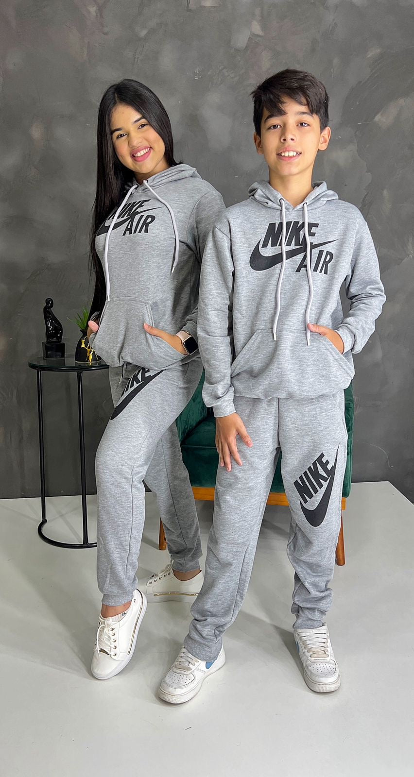 Moletom Nike  flanelado cinza