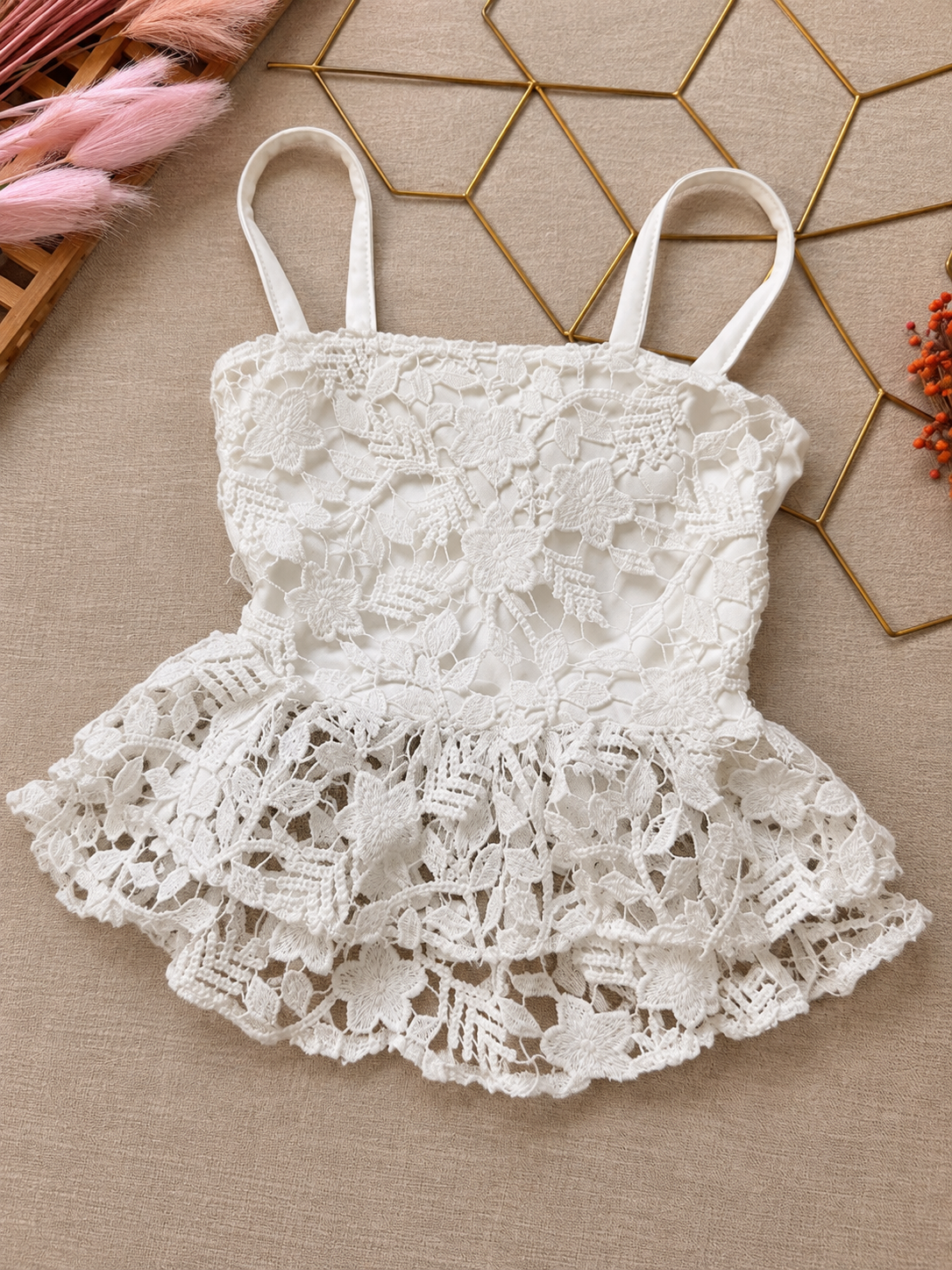 Blusa Peplum em Renda