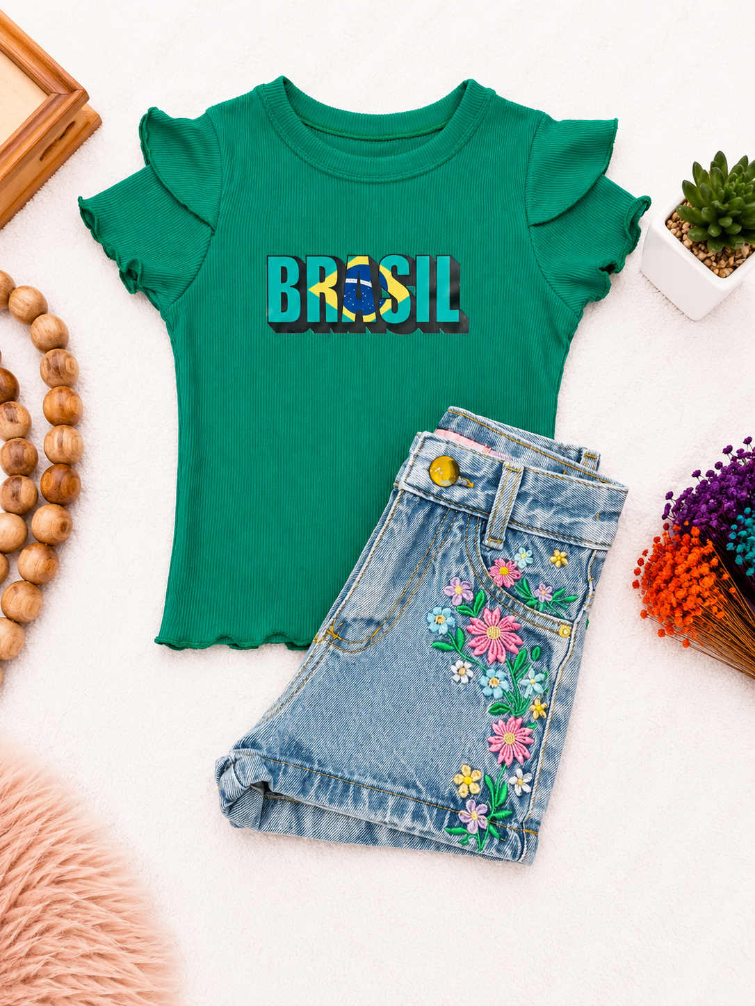 Conjunto Brasil , short jeans + T-shirt