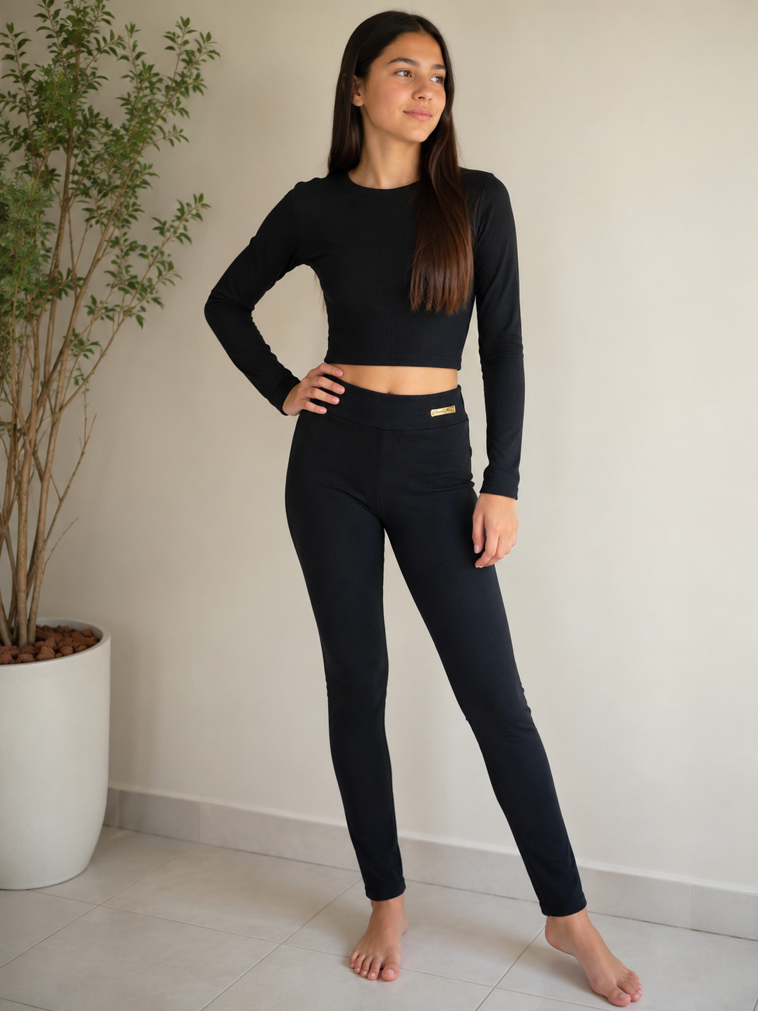 Legging JUVENIL preta flanelada em suplex-